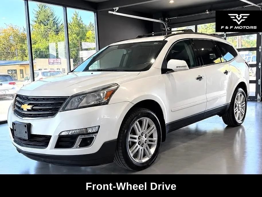 Used 2013 Chevrolet Traverse LT w/ All-Star Edition FWD image 2