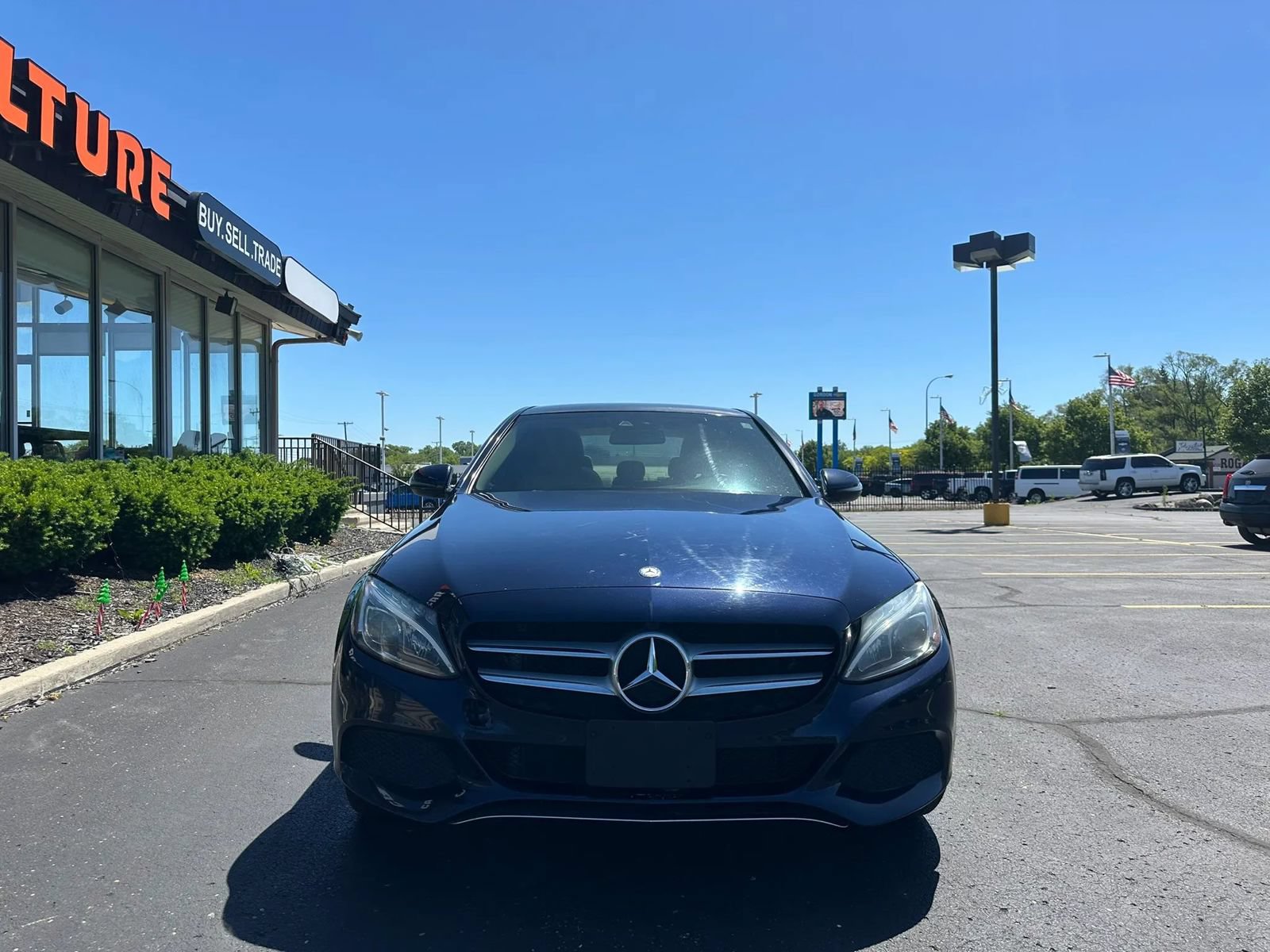 Used 2017 Mercedes-Benz C 300 4MATIC Sedan image 2