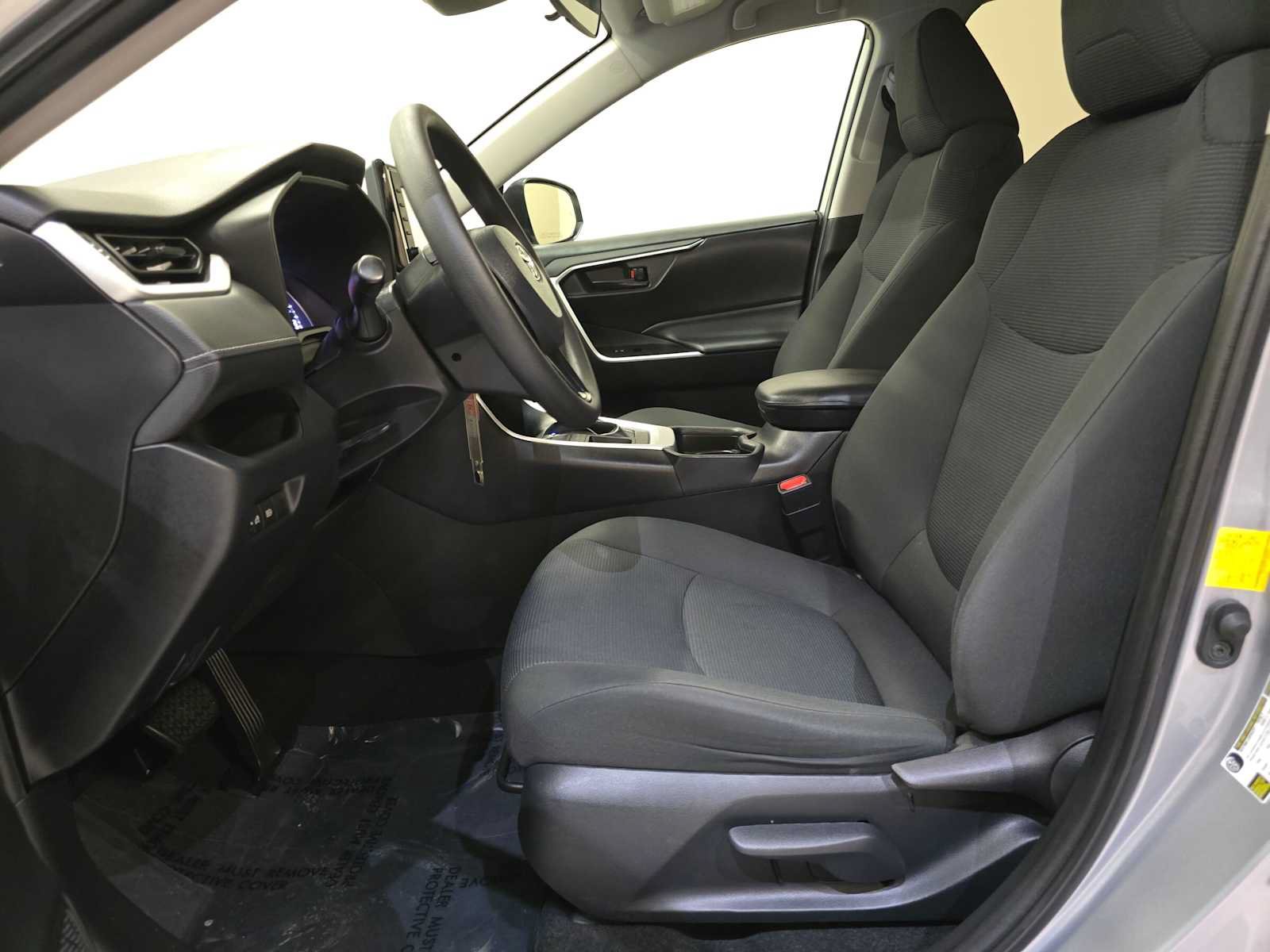 Used 2020 Toyota RAV4 LE w/ All Weather Liner Package FWD image 22