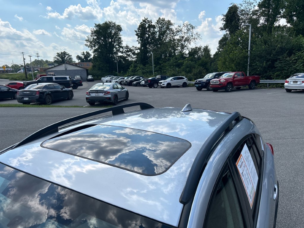 Used 2018 Subaru Crosstrek 2.0i Premium AWD/4WD image 13