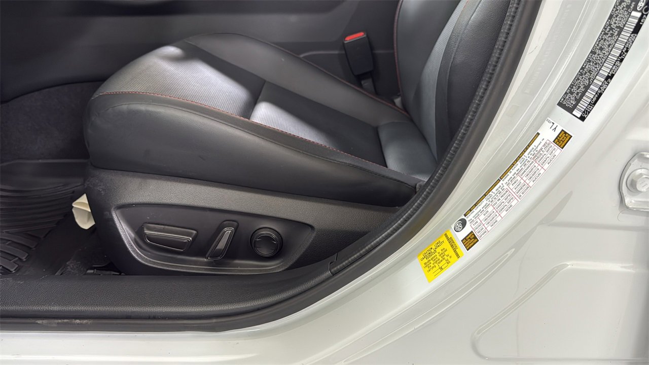 Used 2025 Toyota Prius XSE image 14