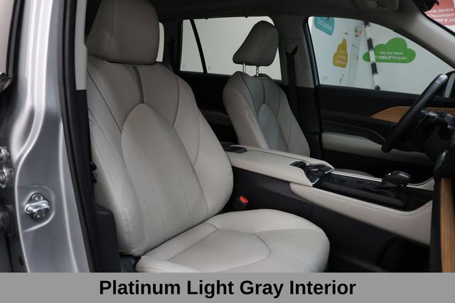 Used 2024 Toyota Grand Highlander Platinum image 15