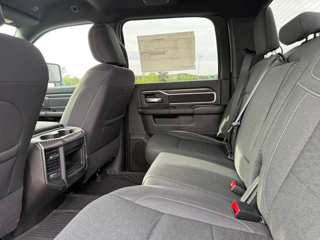 New 2026 RAM 2500 Big Horn AWD/4WD image 25