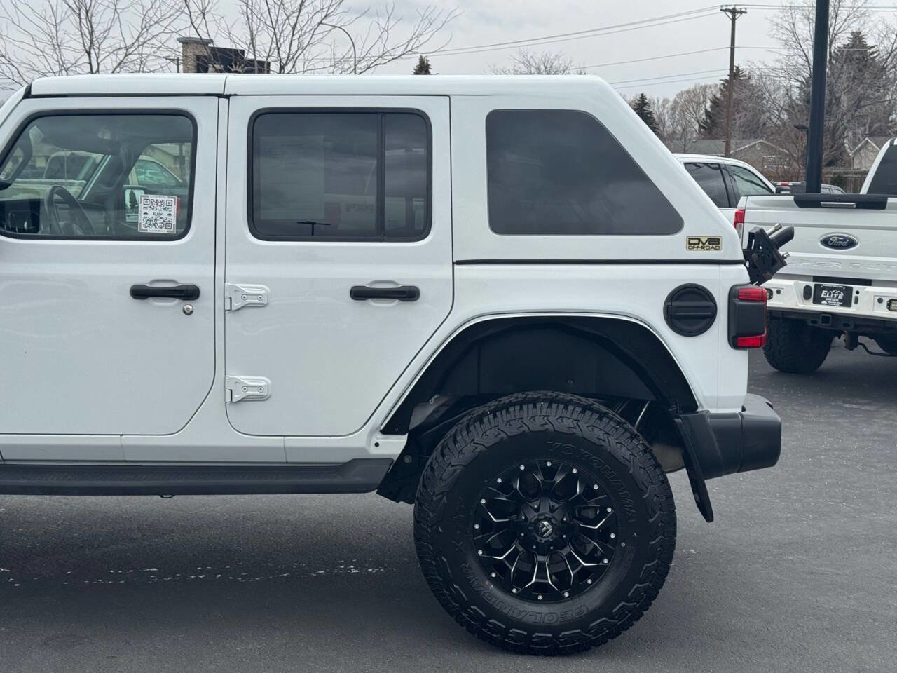 Used 2021 Jeep Wrangler Unlimited Sahara w/ Uconnect 4C Nav & Sound Group AWD/4WD image 10