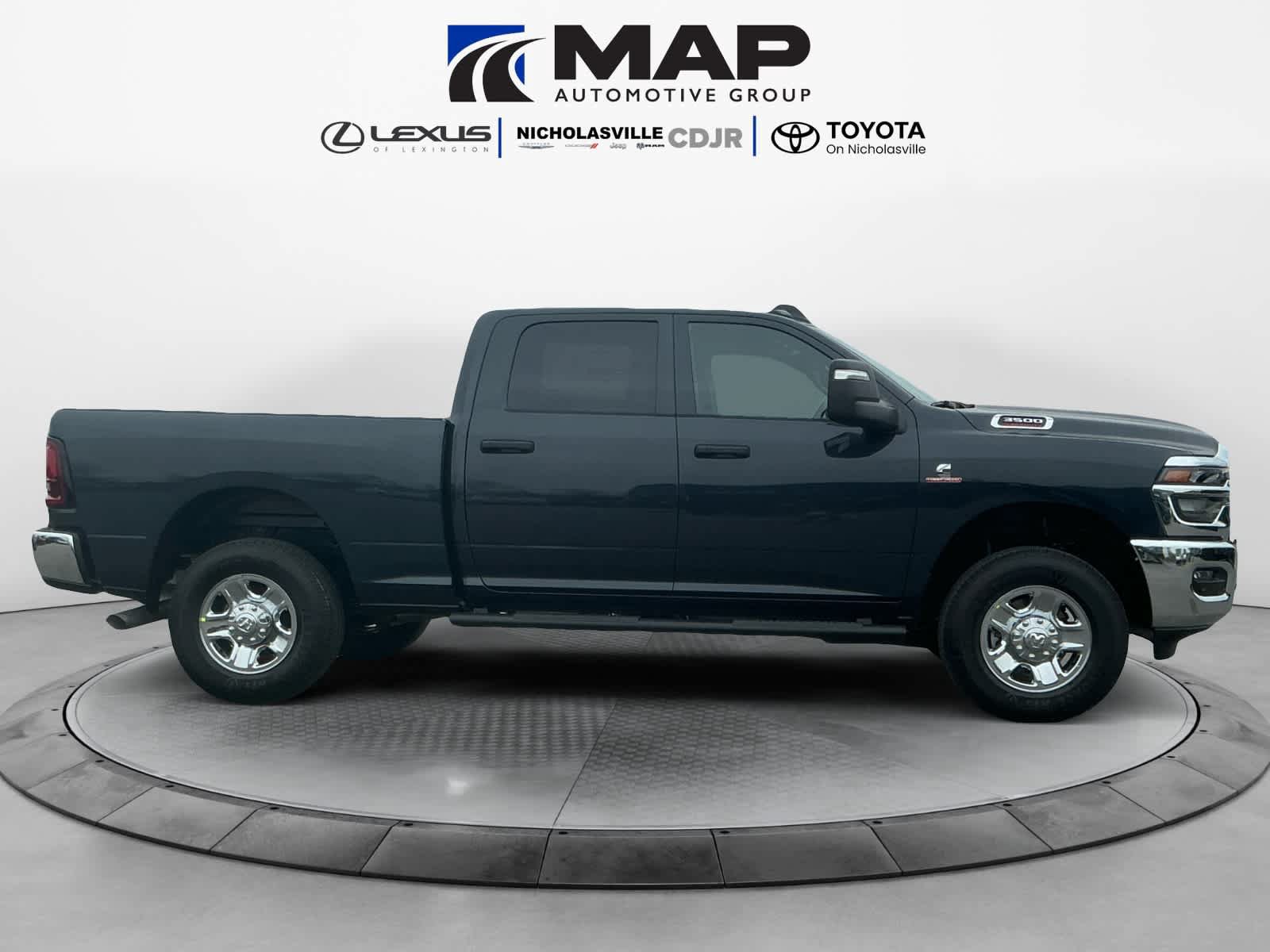 New 2026 RAM 3500 Tradesman AWD/4WD image 8