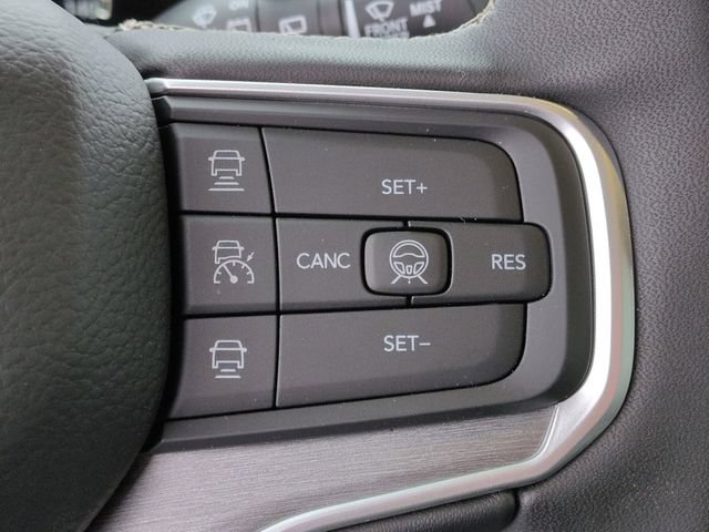 New 2026 Jeep Grand Wagoneer L Limited AWD/4WD image 20