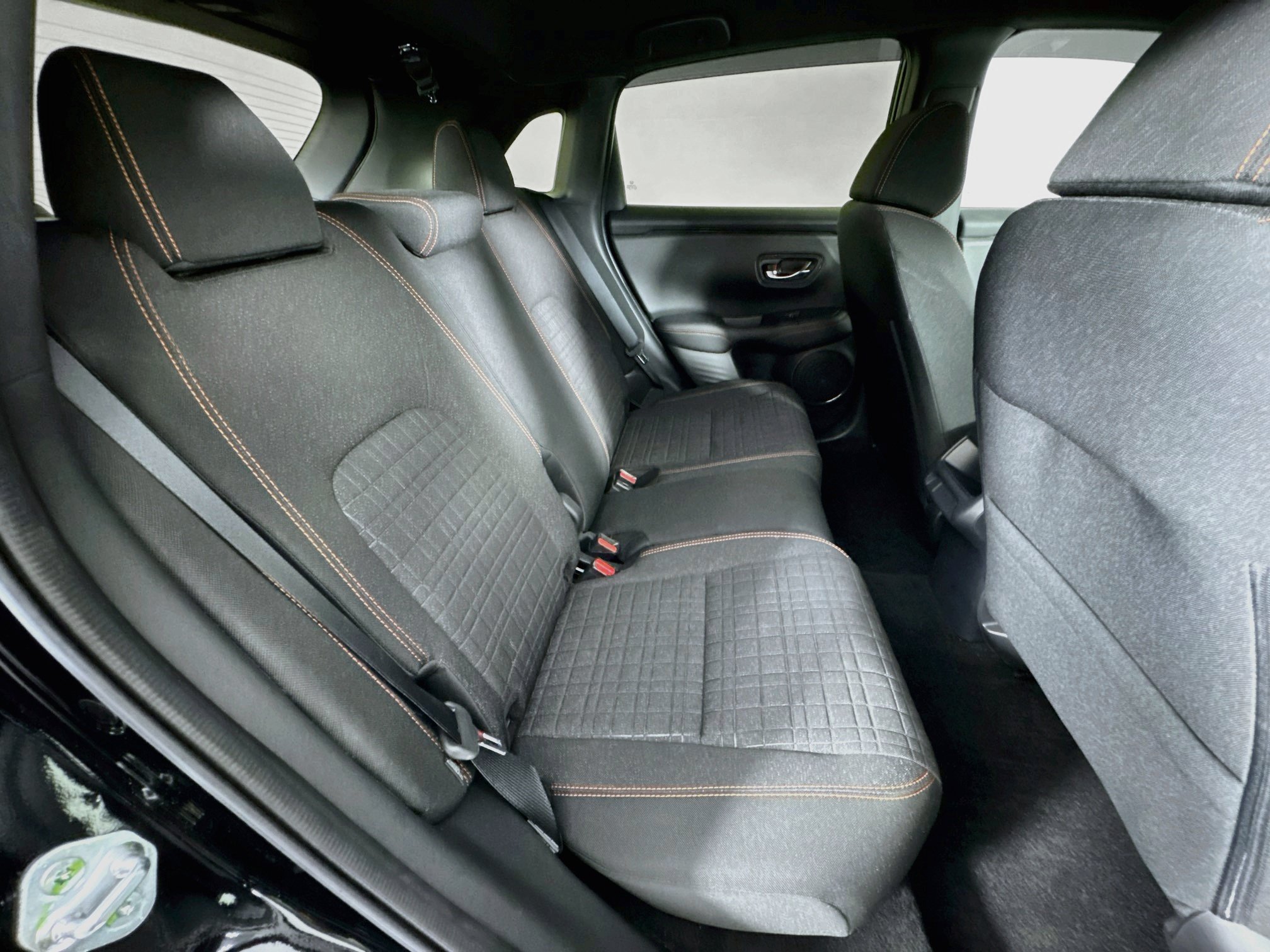 Certified 2025 Honda HR-V Sport image 25