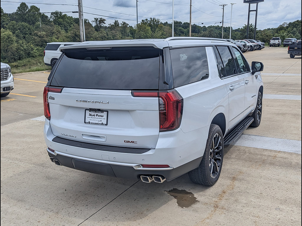 New 2026 GMC Yukon XL Denali w/ Advanced Technology Package AWD/4WD image 7