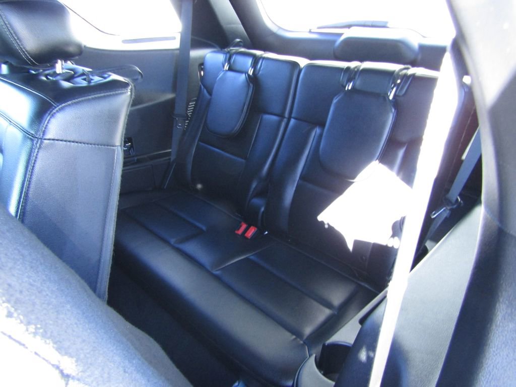 Used 2020 Ford Explorer XLT w/ Equipment Group 202A image 33