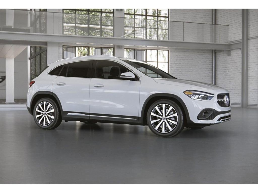 Certified 2022 Mercedes-Benz GLA 250 4MATIC image 14