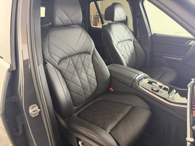 Used 2025 BMW X5 xDrive40i w/ Climate Comfort Package AWD/4WD image 24