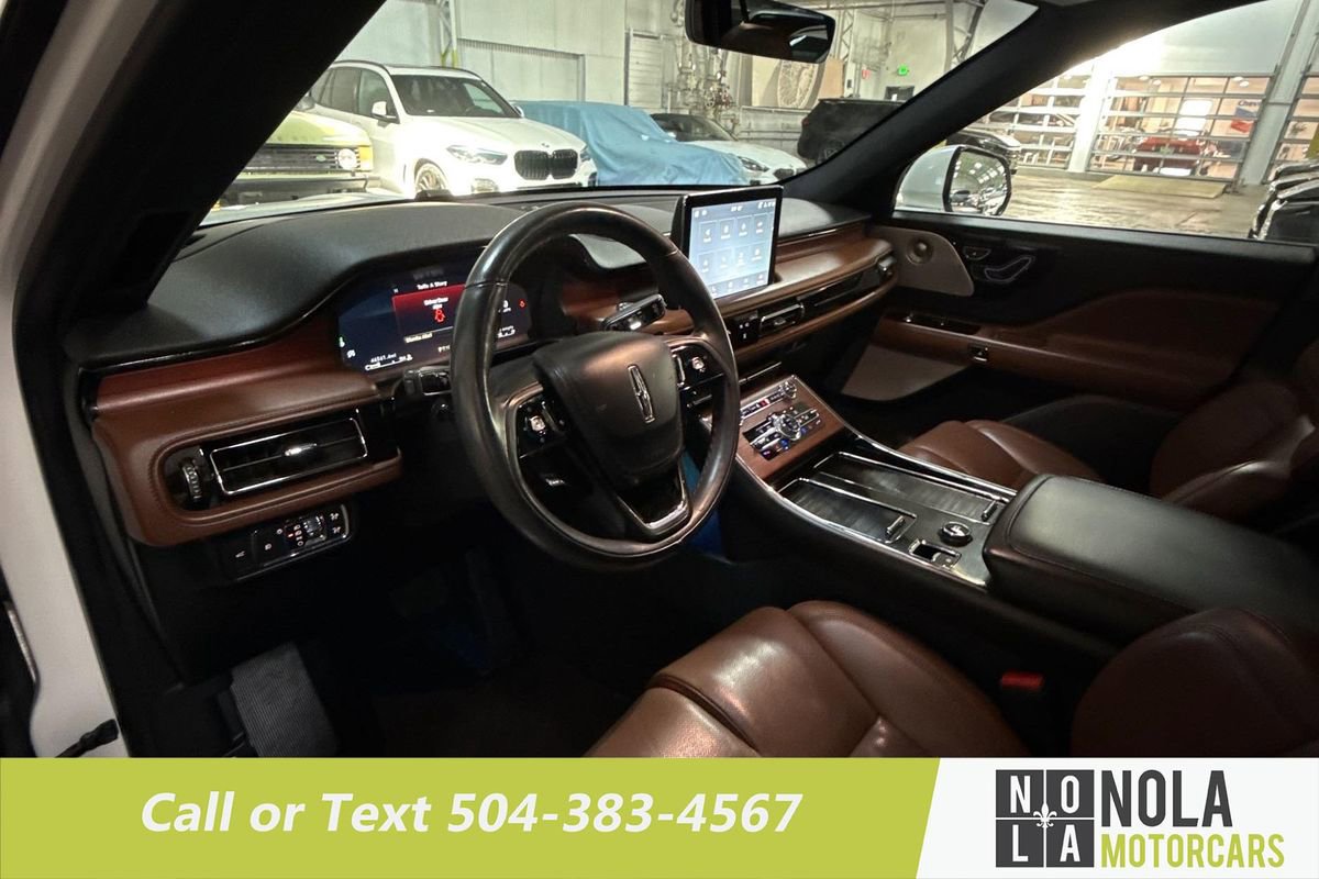 Used 2022 Lincoln Aviator Reserve w/ Equipment Group 201A AWD/4WD image 19