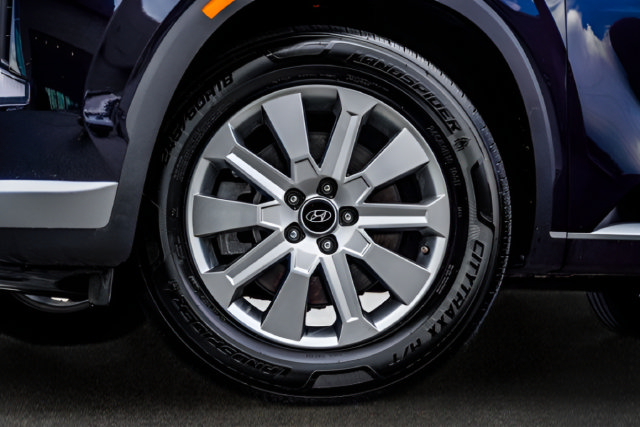Certified 2025 Hyundai Palisade SEL FWD image 11