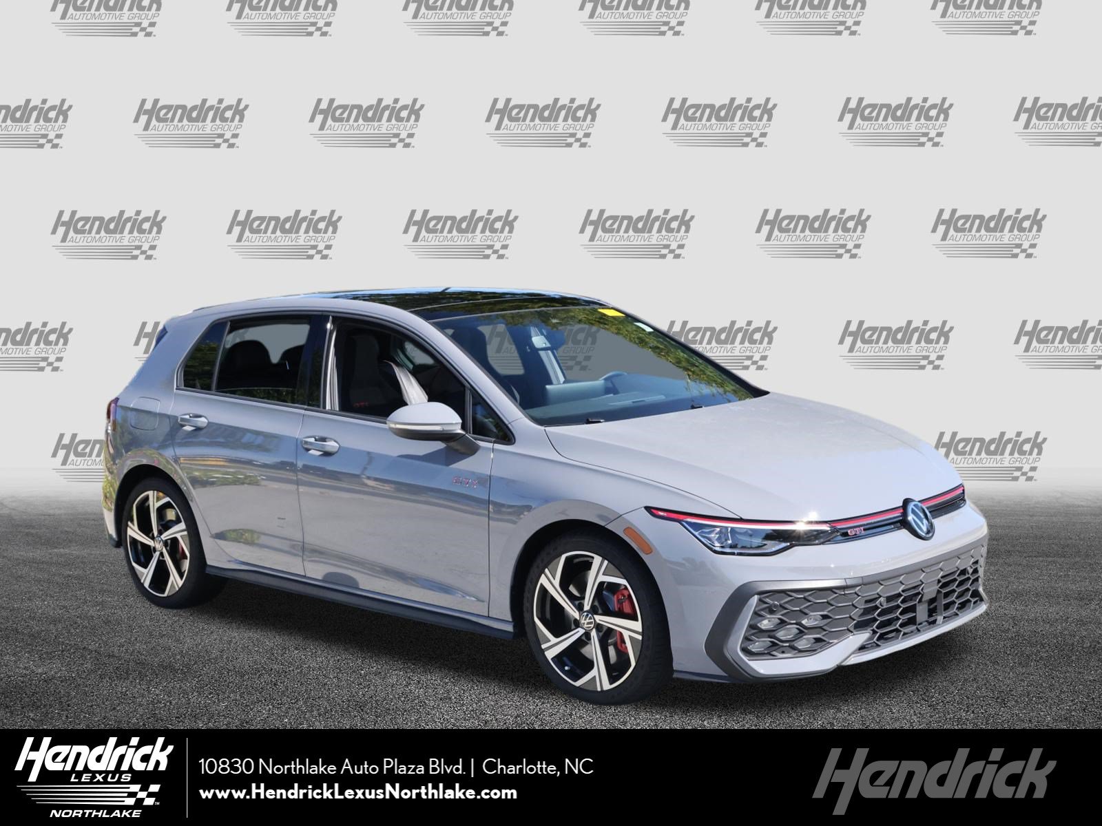 Used 2025 Volkswagen Golf SE