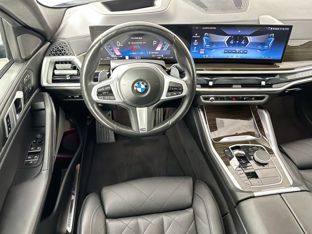 Used 2025 BMW X6 xDrive40i AWD/4WD image 11