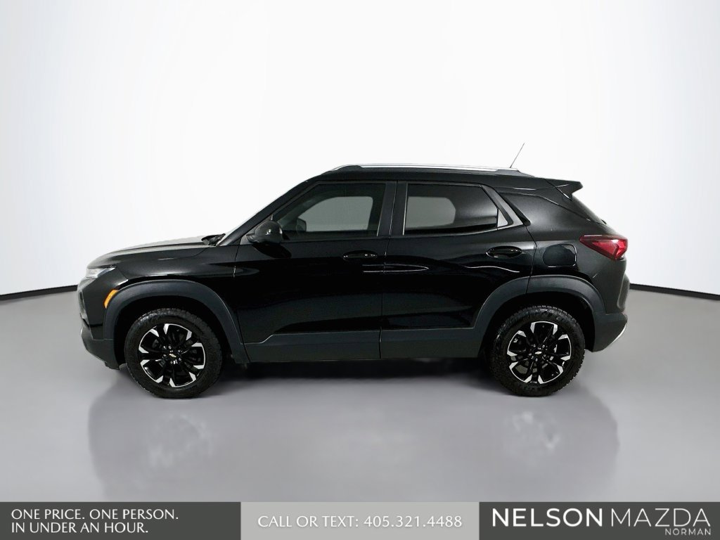 Used 2021 Chevrolet TrailBlazer LT AWD/4WD image 9