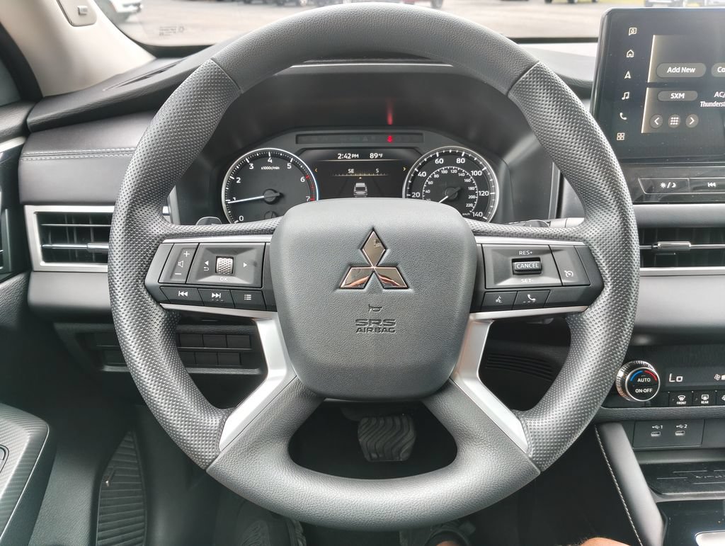 New 2026 Mitsubishi Outlander ES AWD/4WD image 6
