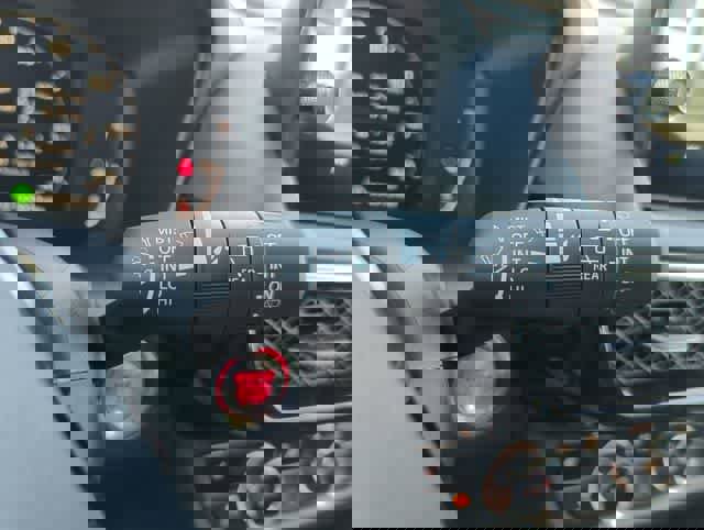 Used 2025 Acura ADX FWD image 28