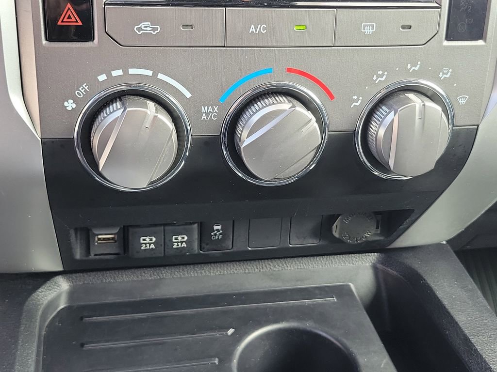 Used 2021 Toyota Tundra SR5 w/ SR5 Upgrade Package image 29