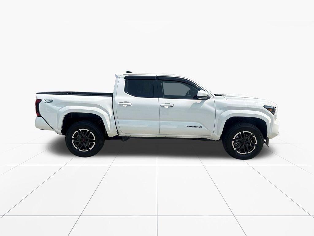 Used 2026 Toyota Tacoma TRD Sport AWD/4WD image 9