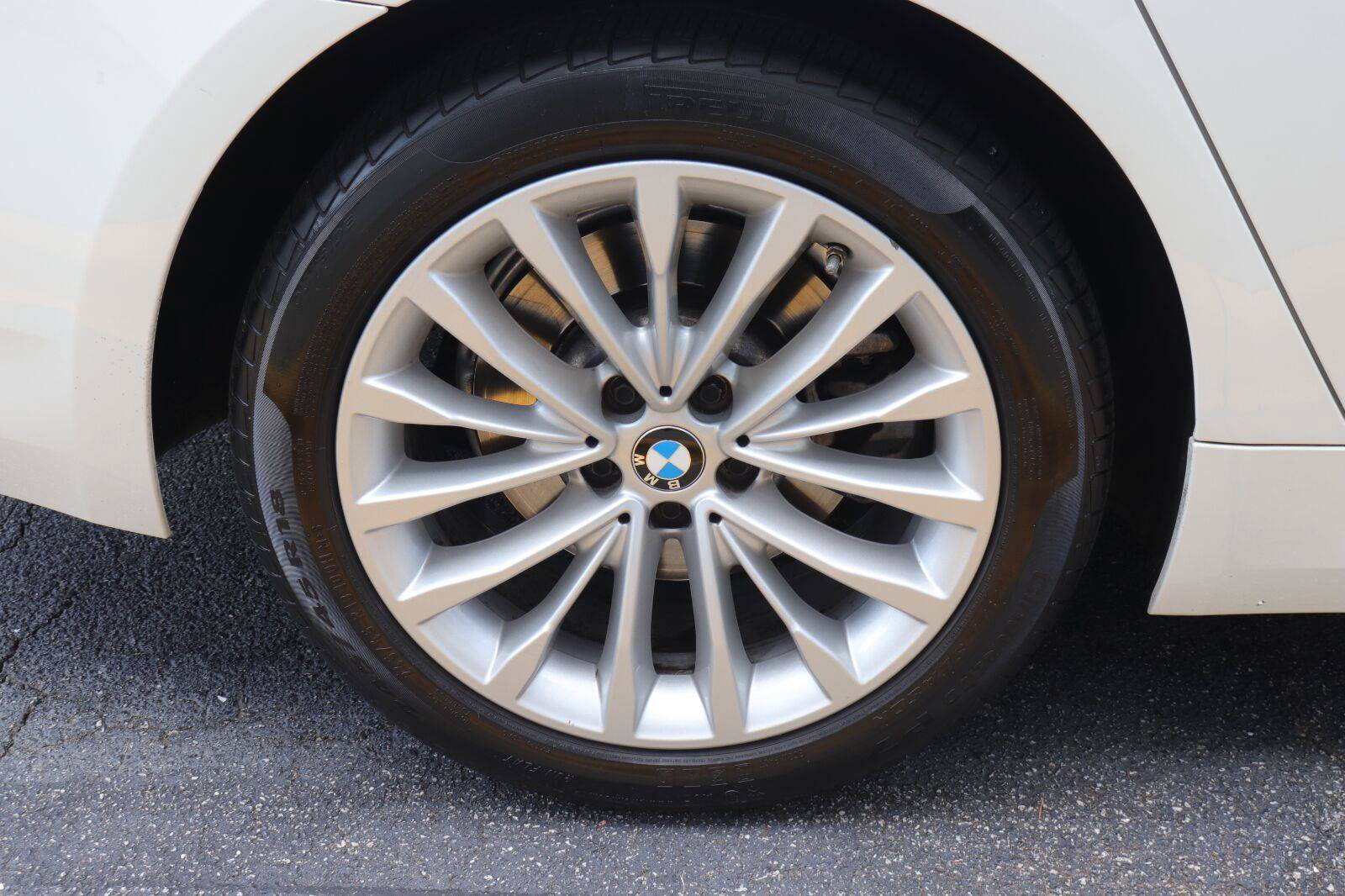 Used 2021 BMW 530i RWD image 42