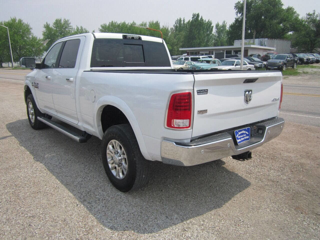 Used 2017 RAM 2500 Laramie w/ Convenience Group AWD/4WD image 5