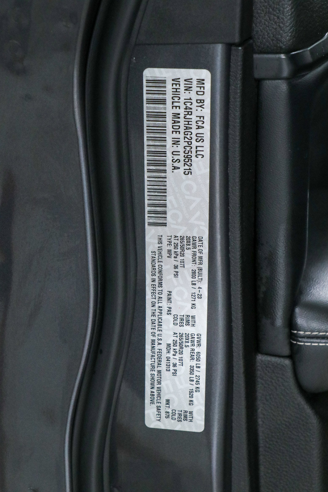 Used 2023 Jeep Grand Cherokee Altitude AWD/4WD image 32