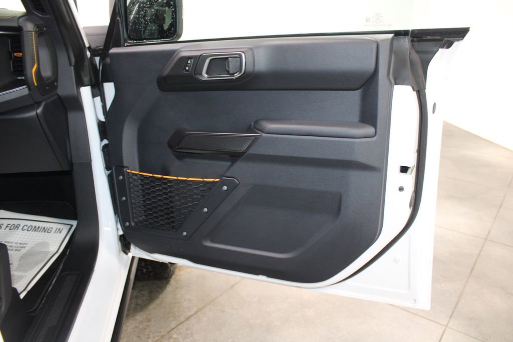 Used 2024 Ford Bronco Badlands image 33