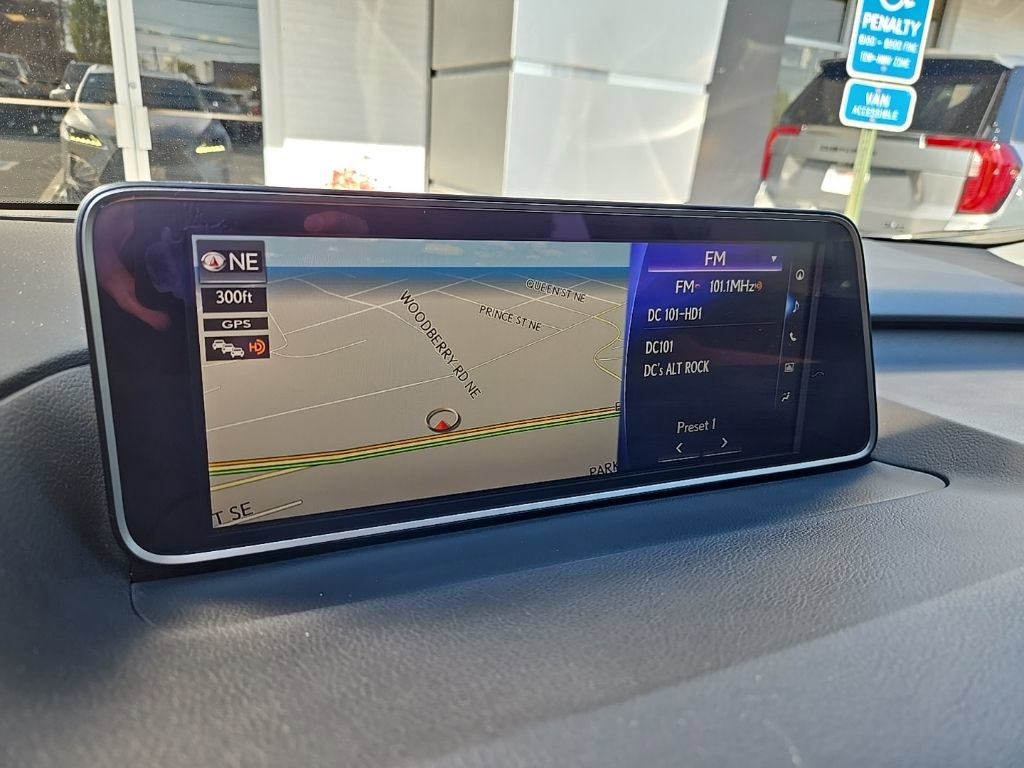 Used 2019 Lexus RX 350 AWD w/ Navigation Package image 32