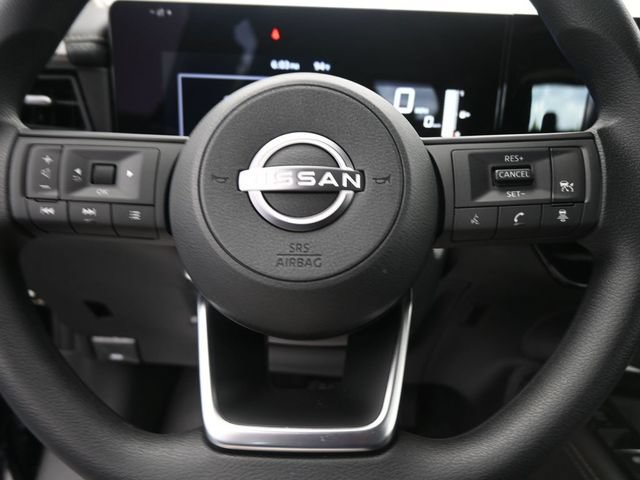 Used 2025 Nissan Kicks SV w/ SV Premium Package AWD/4WD image 17