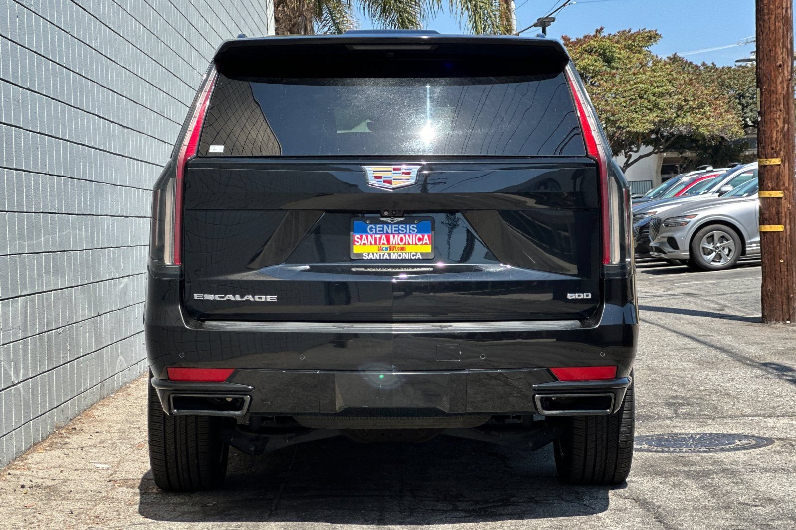 Used 2023 Cadillac Escalade Sport AWD/4WD image 5