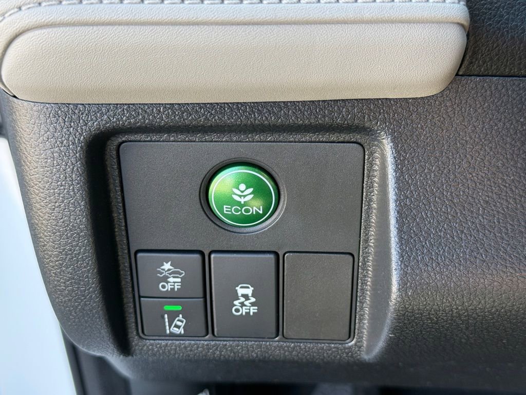 Used 2021 Honda HR-V EX-L image 24