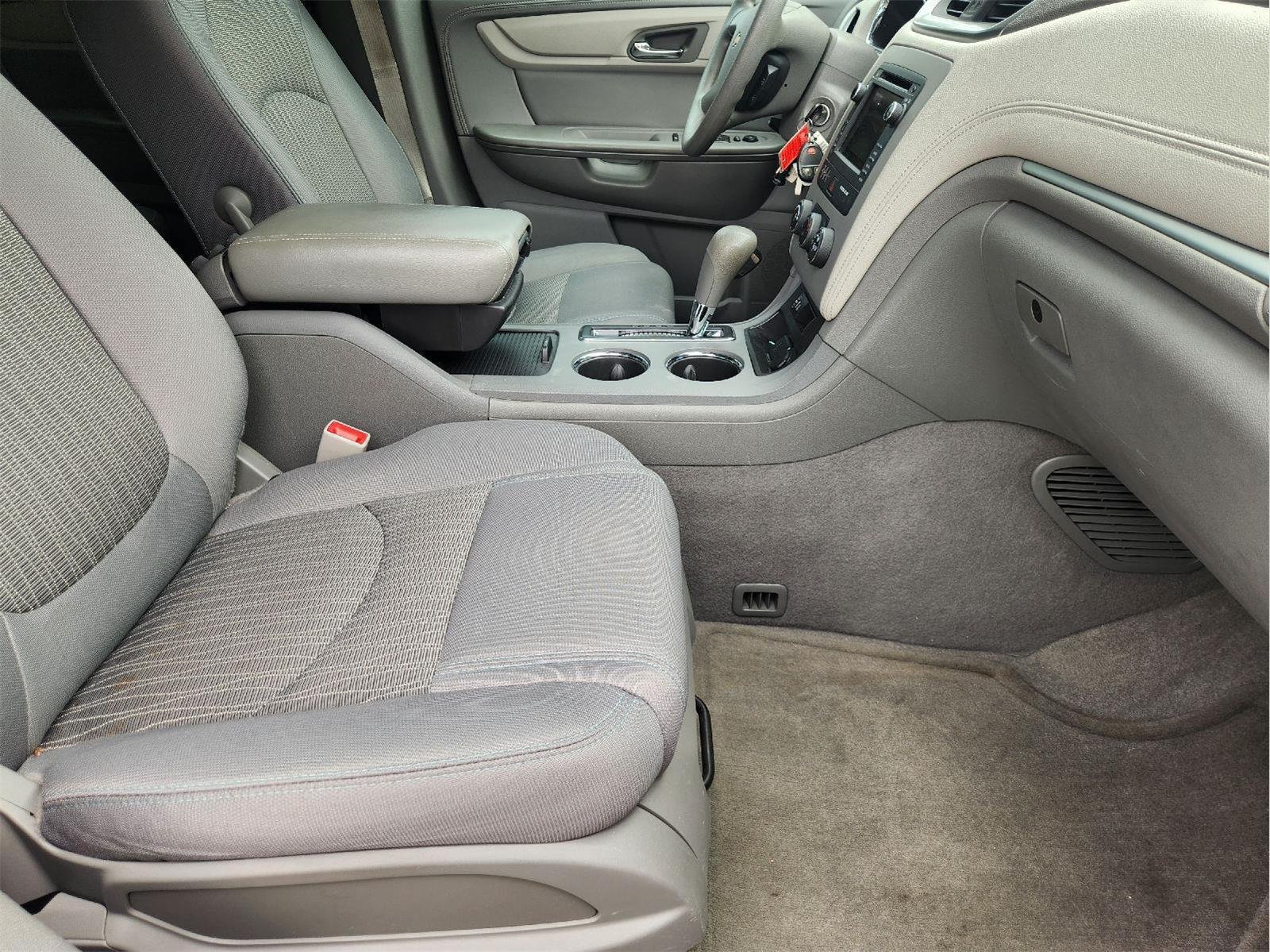 Certified 2017 Chevrolet Traverse LS FWD image 14
