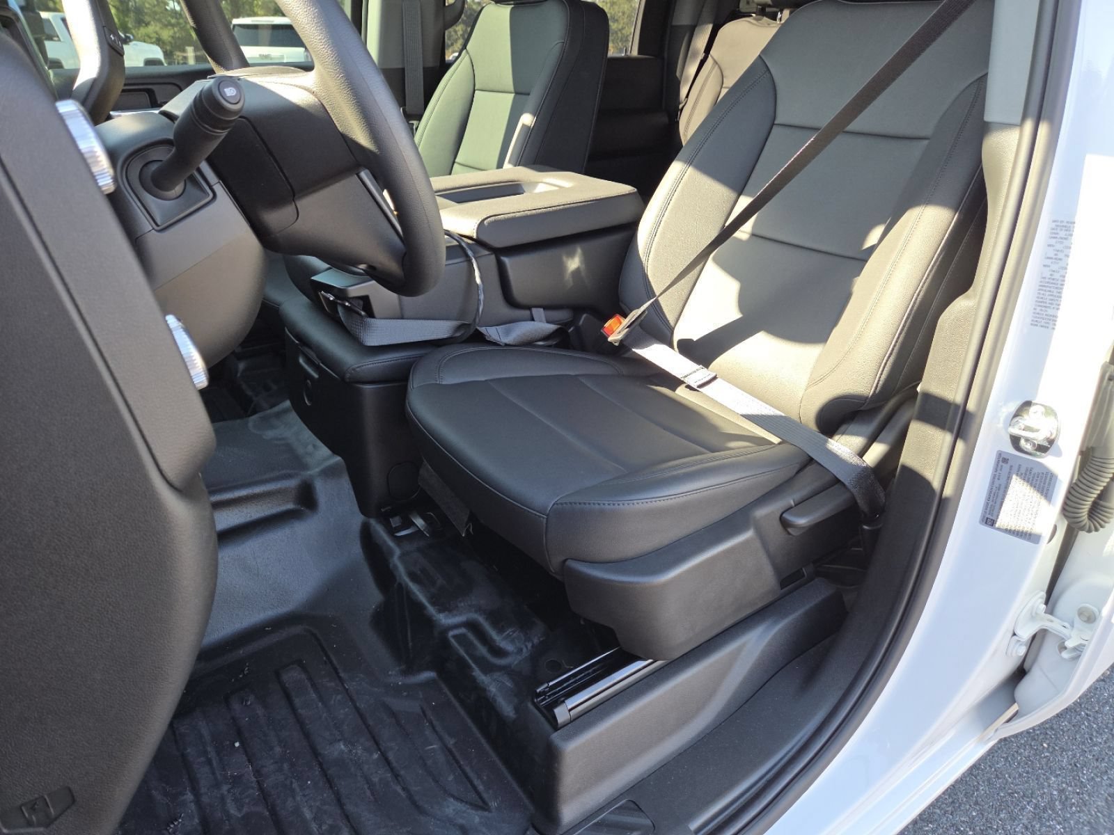 New 2025 GMC Sierra 3500 Pro w/ Convenience Package AWD/4WD image 28