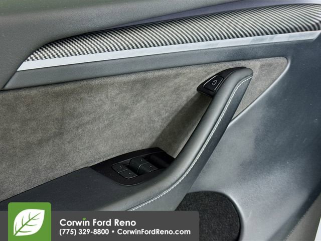 Used 2023 Tesla Model Y Long Range image 17