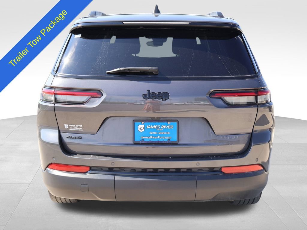 Used 2024 Jeep Grand Cherokee L Altitude AWD/4WD image 4