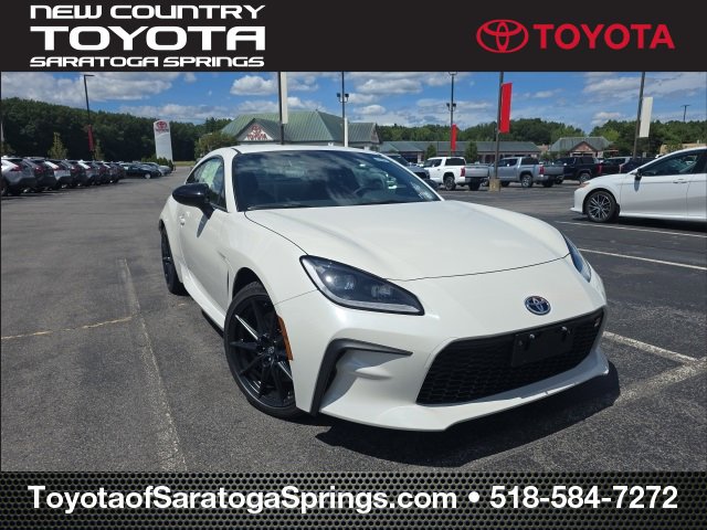 New 2025 Toyota GR86 image 1