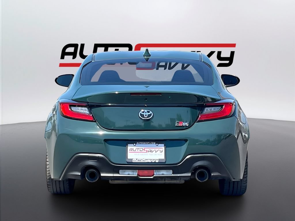 Used 2025 Toyota GR86 Hakone Edition RWD image 6