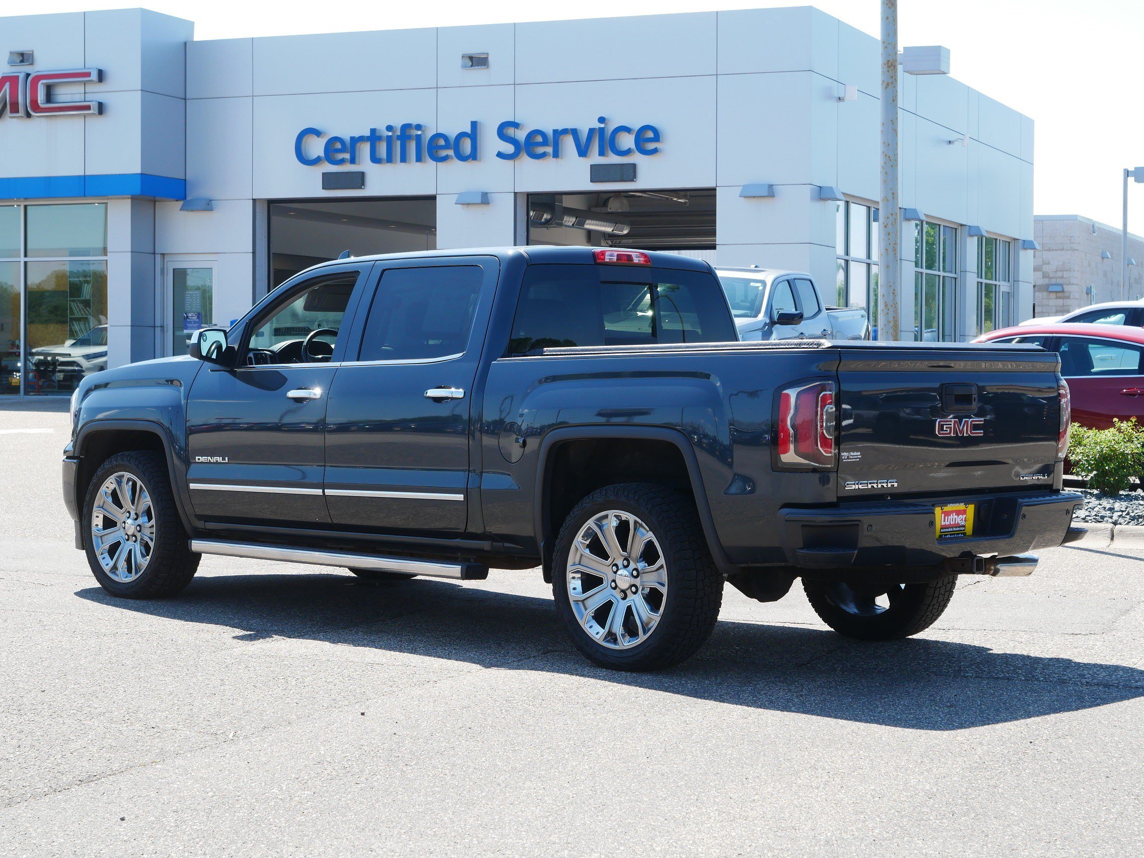 Used 2018 GMC Sierra 1500 Denali w/ Denali Ultimate Package AWD/4WD image 5