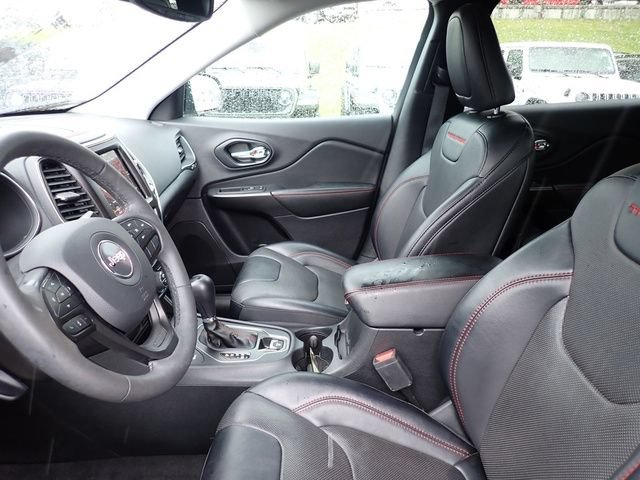 Used 2022 Jeep Cherokee Trailhawk w/ Premium Leather Package AWD/4WD image 13