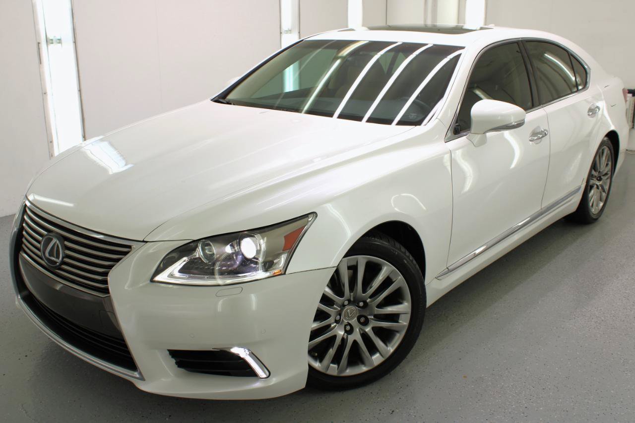 Used 2017 Lexus LS 460 w/ Comfort Package RWD image 28
