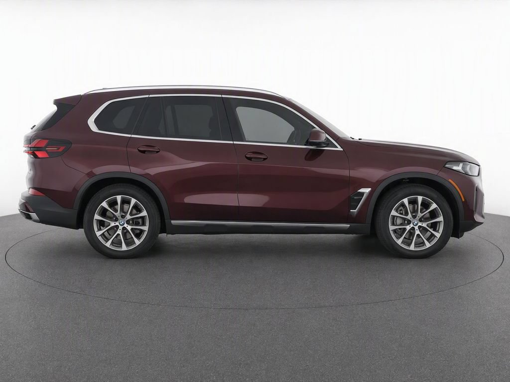 Used 2024 BMW X5 xDrive50e w/ Premium Package AWD/4WD image 6