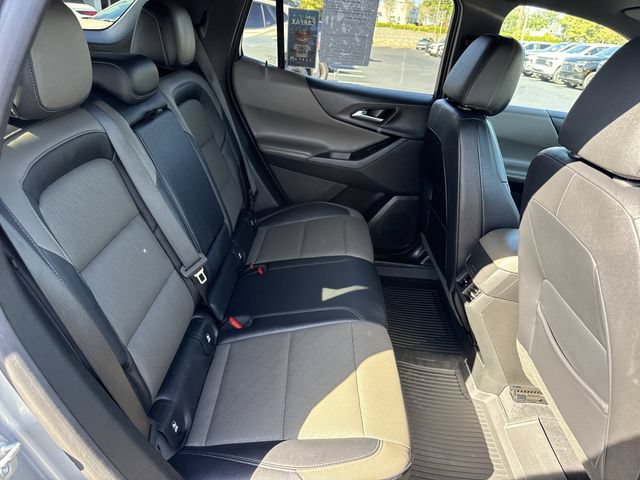 Used 2025 Chevrolet Equinox LT w/ Convenience Package II FWD image 30