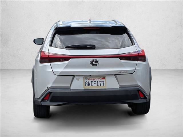 Used 2019 Lexus UX 200 w/ Premium Package FWD image 6