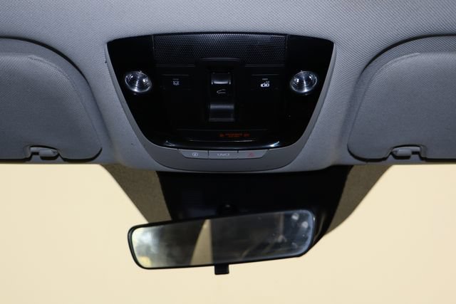 Used 2021 Kia Sorento S w/ Panoramic Sunroof Package FWD image 24