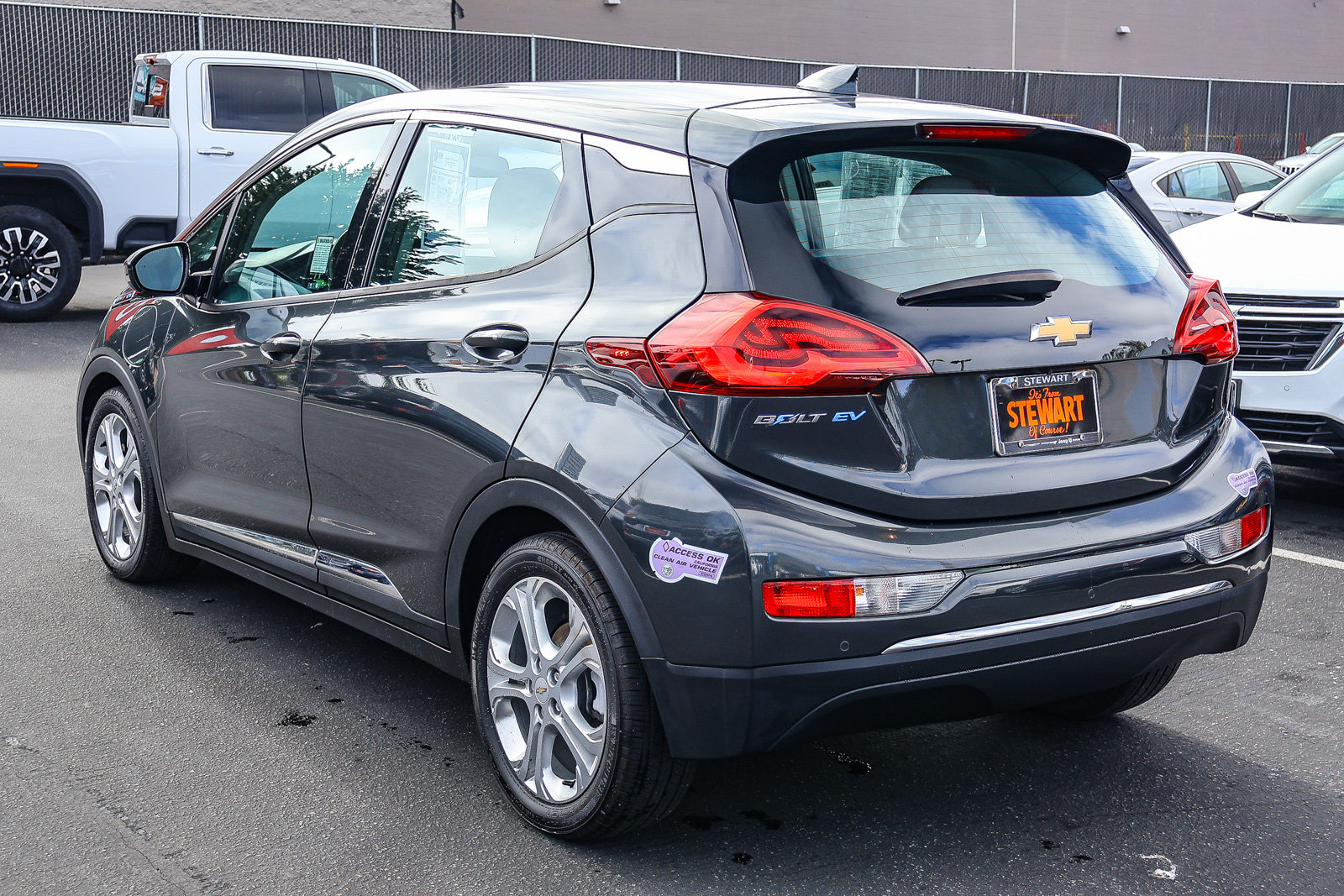 Used 2019 Chevrolet Bolt LT FWD image 20