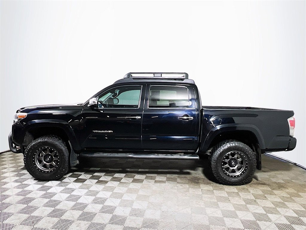 Certified 2018 Toyota Tacoma Limited image 5