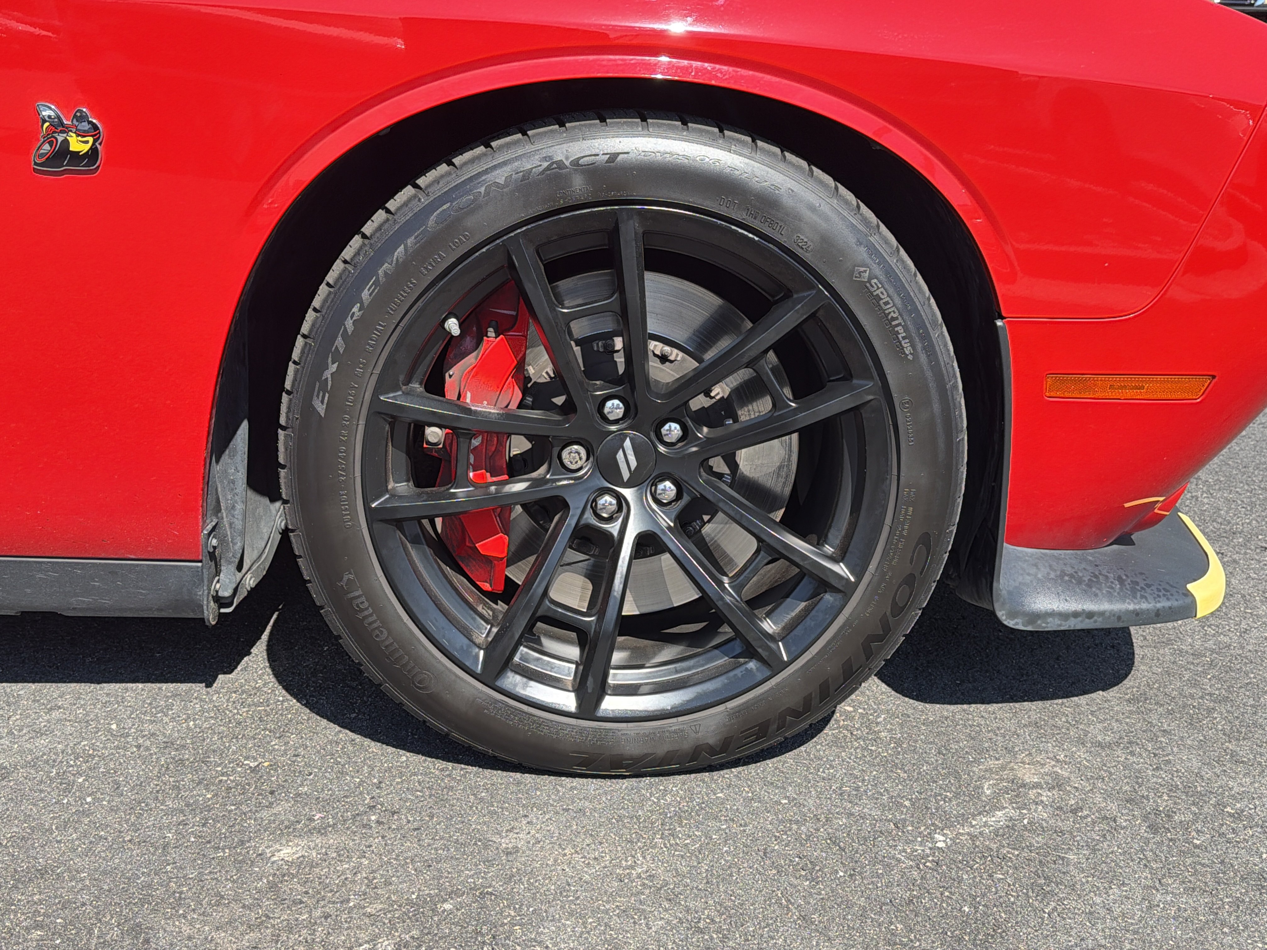 Used 2022 Dodge Challenger R/T Scat Pack w/ Shaker Package RWD image 11