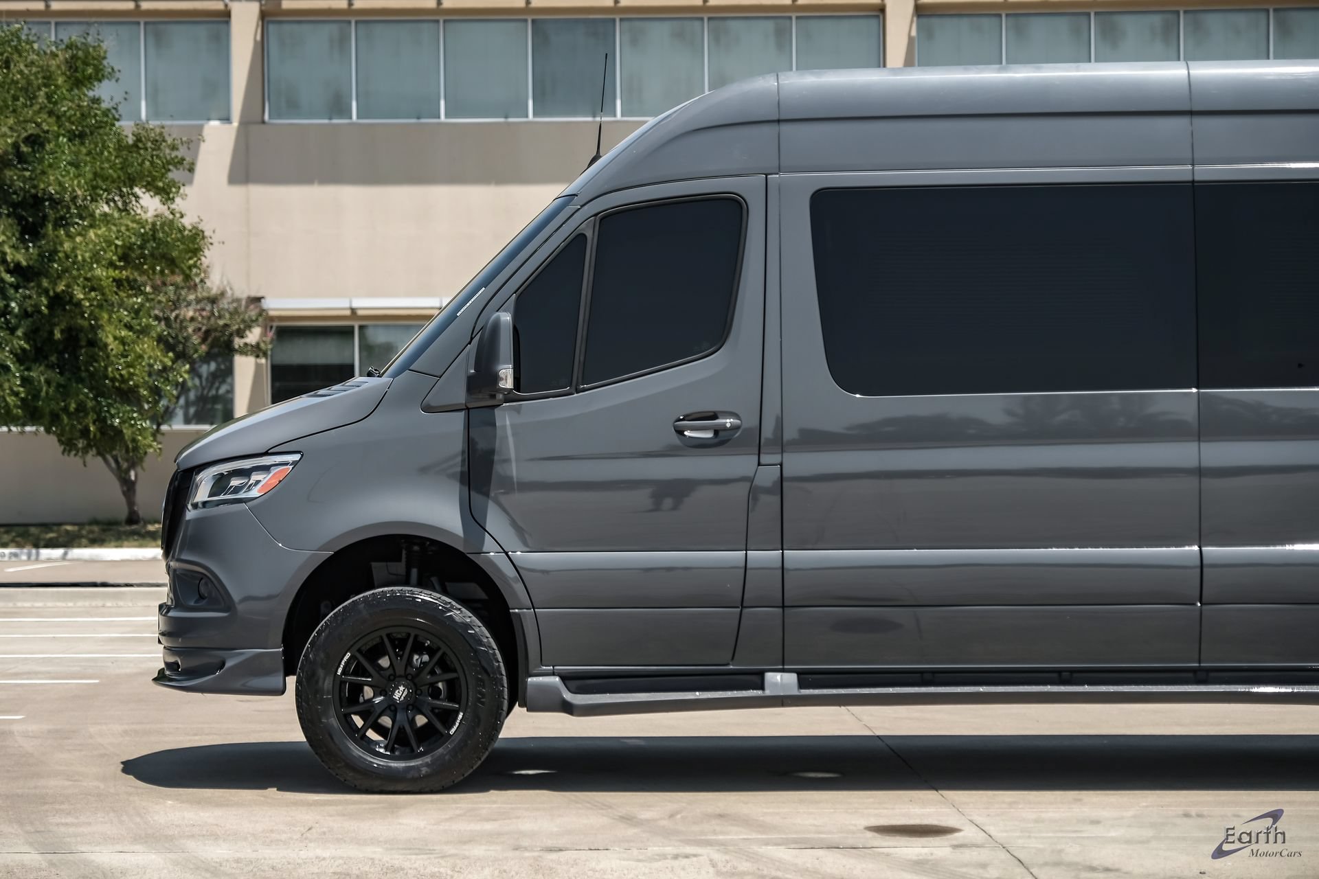 Used 2022 Mercedes-Benz Sprinter 2500 image 8