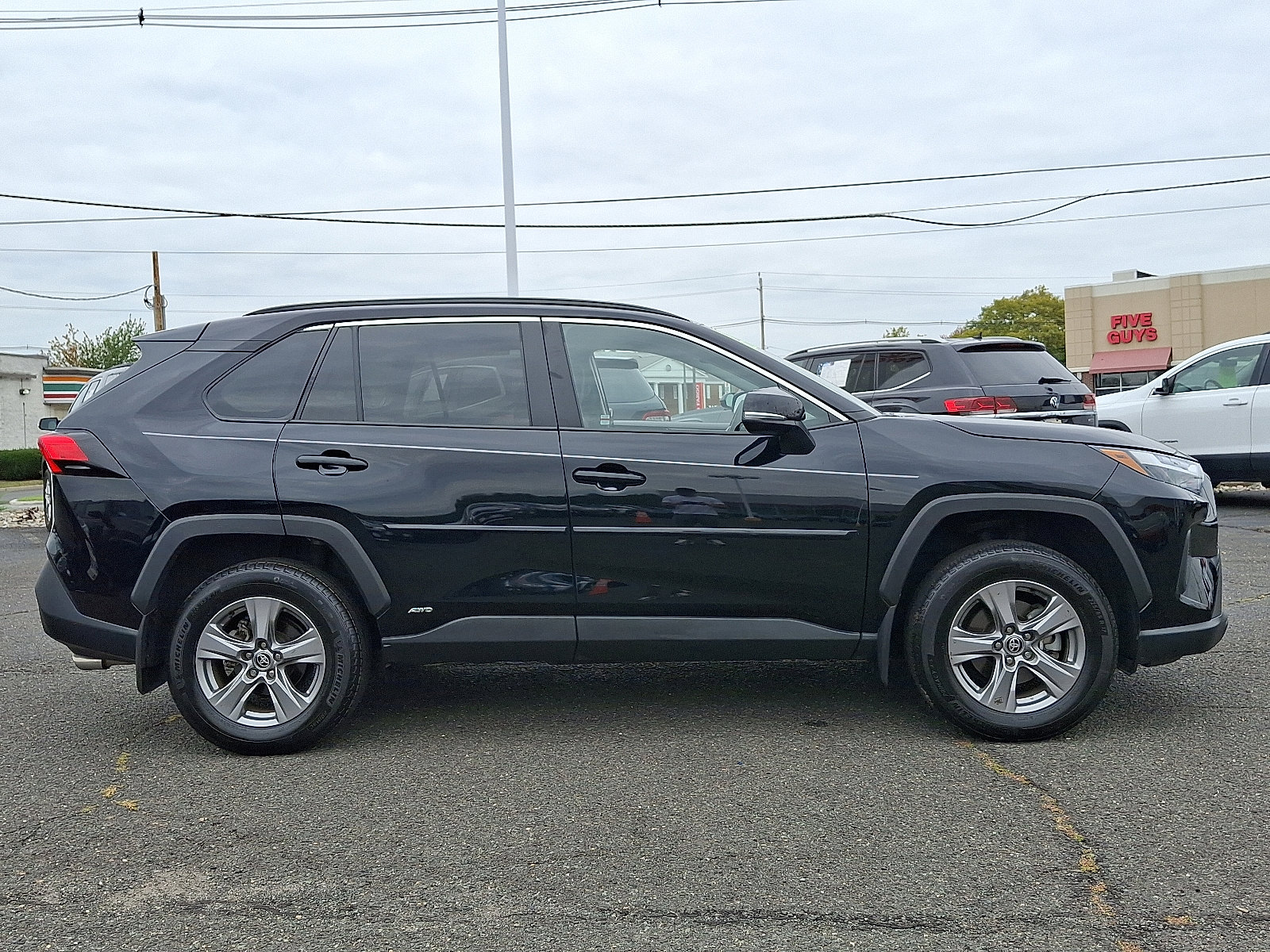 Certified 2024 Toyota RAV4 XLE image 8